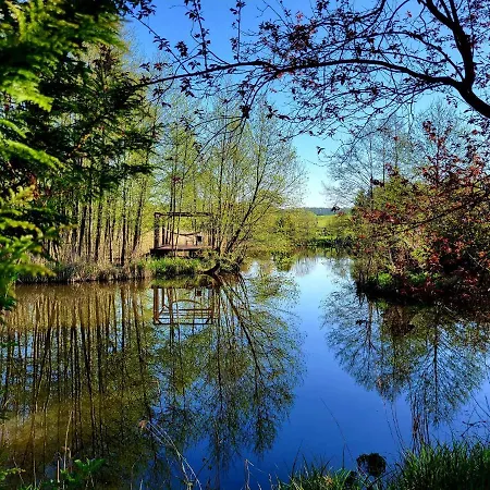 Dom Malarki Holiday home Miroslawiec